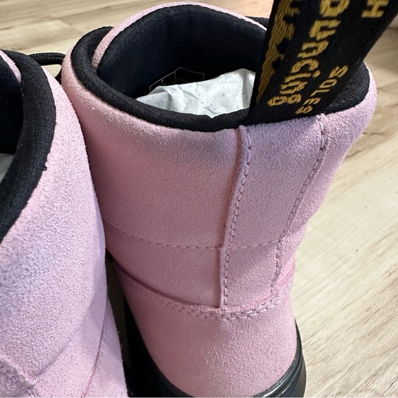 Dr. Martens COMBS Hiker Style Combat Boots in Pink Hi Suede Size 9 - Picture 11 of 12